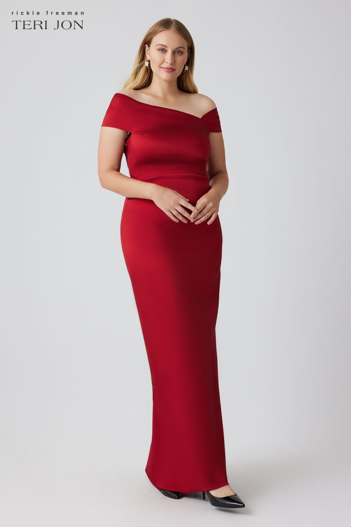 Garnet plus size image