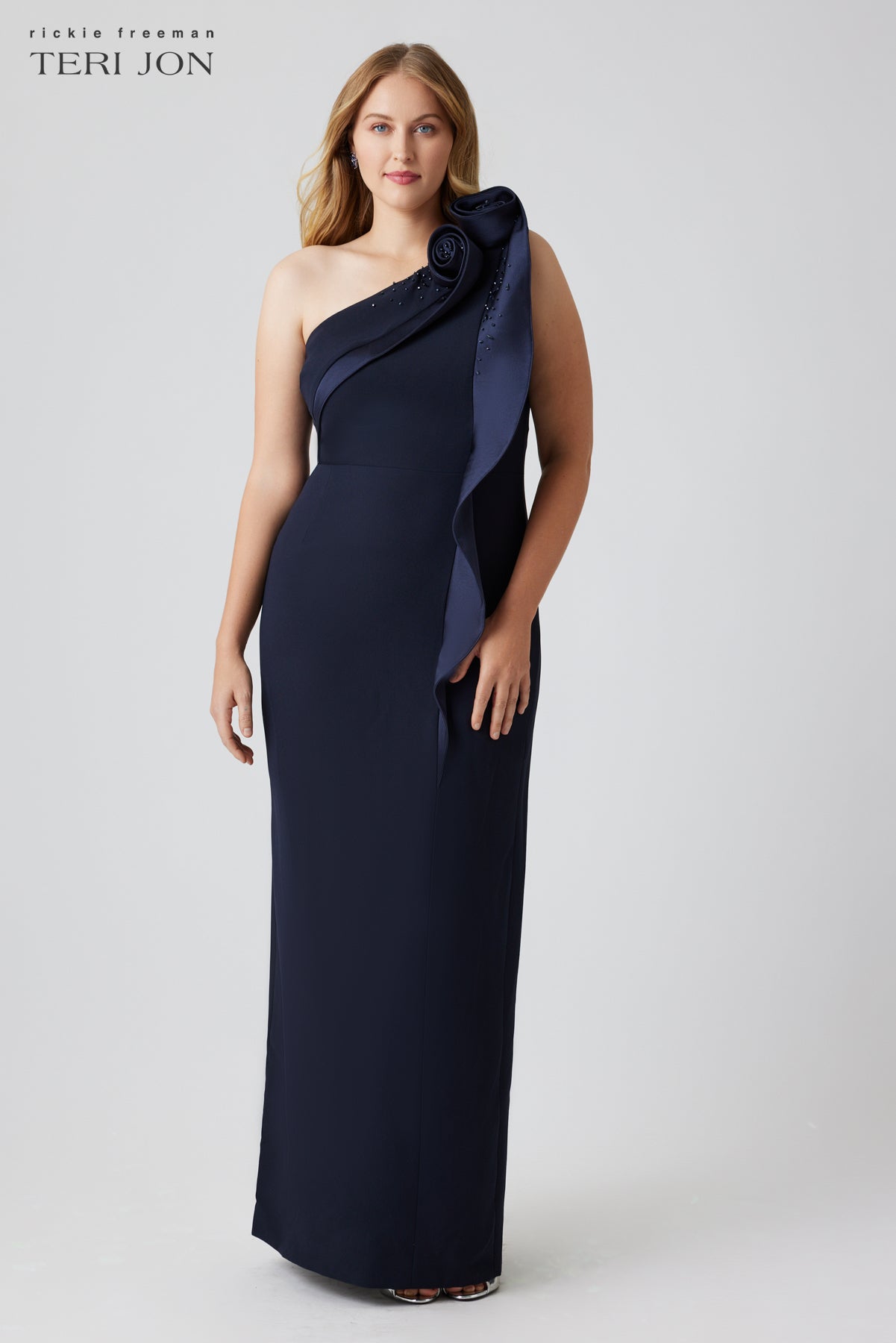 Navy plus size image